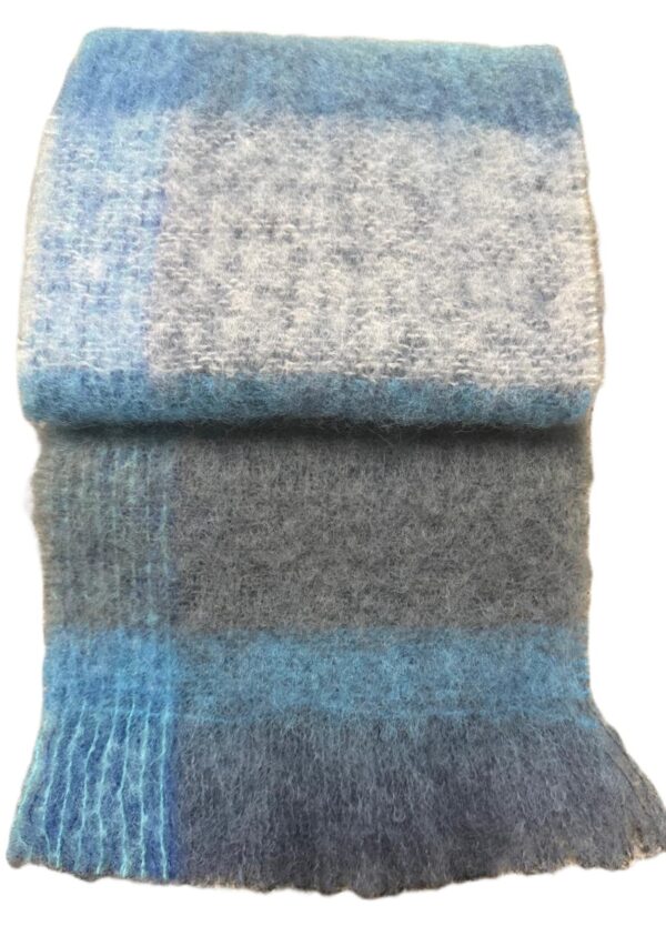 Mohair Scarves in Luxurious Colours - Image 33