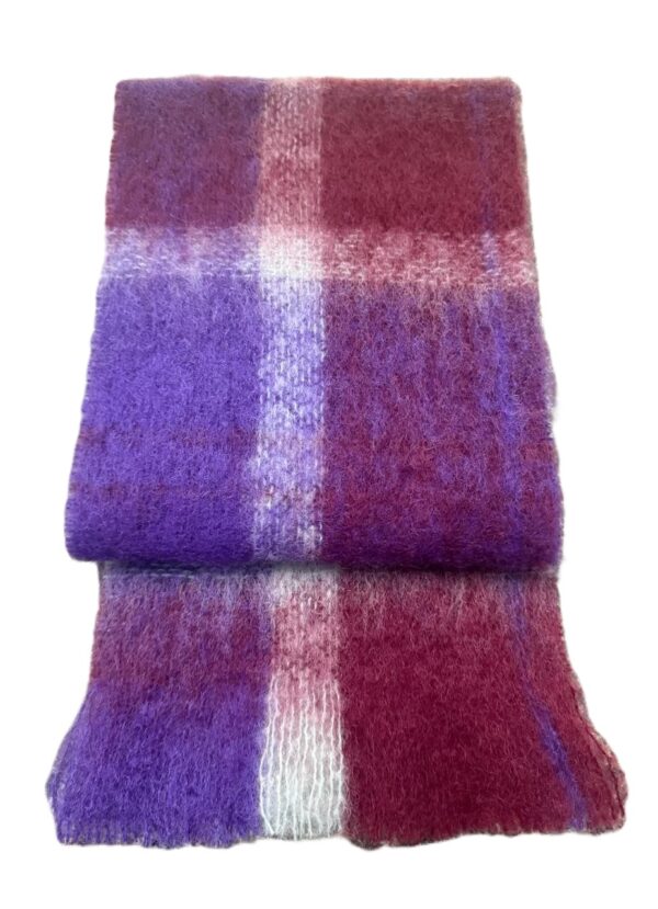 Mohair Scarves in Luxurious Colours - Image 28