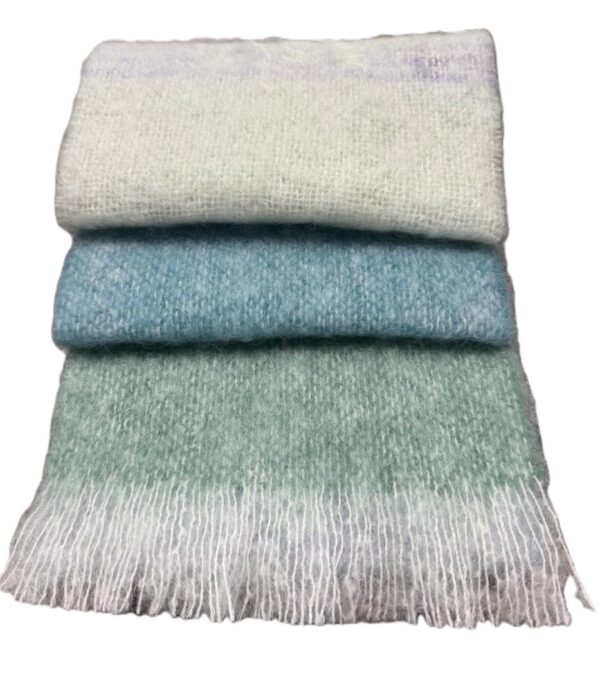 Mohair Scarves in Luxurious Colours - Image 37