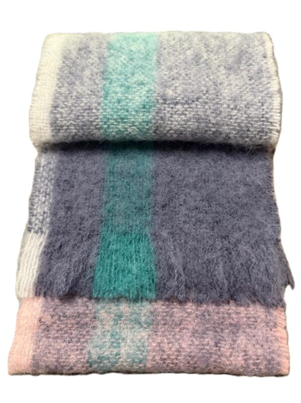 Mohair Scarves in Luxurious Colours - Image 40